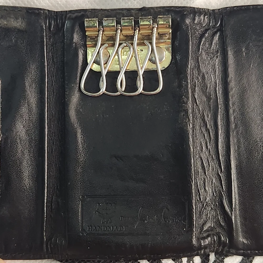vintage black